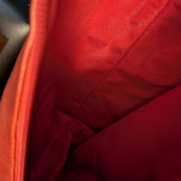 O1 MAURIZIO TAIUTI Red Studded Leather Shoulder Bag - Picture 11 of 11